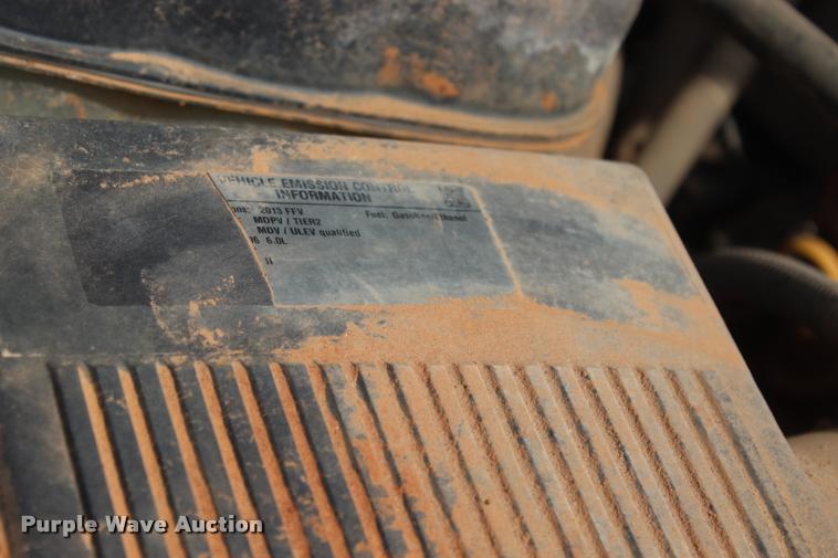 image for item L3221 2013 Chevrolet Silverado 3500HD Crew Cab pickup truck