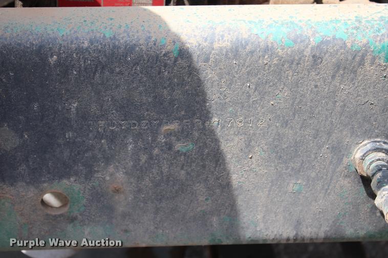 image for item L3226 1994 Freightliner FLD120 dump truck