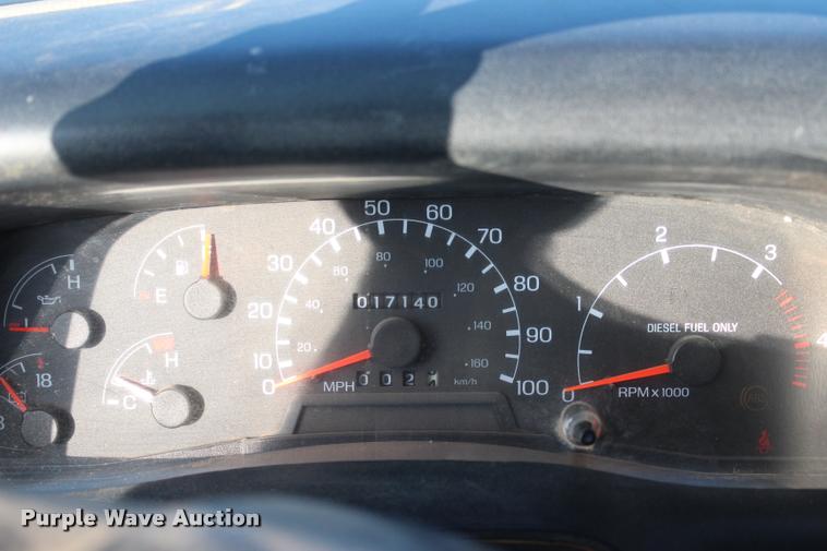 image for item L3228 2006 Ford F750 Super Duty XL water truck