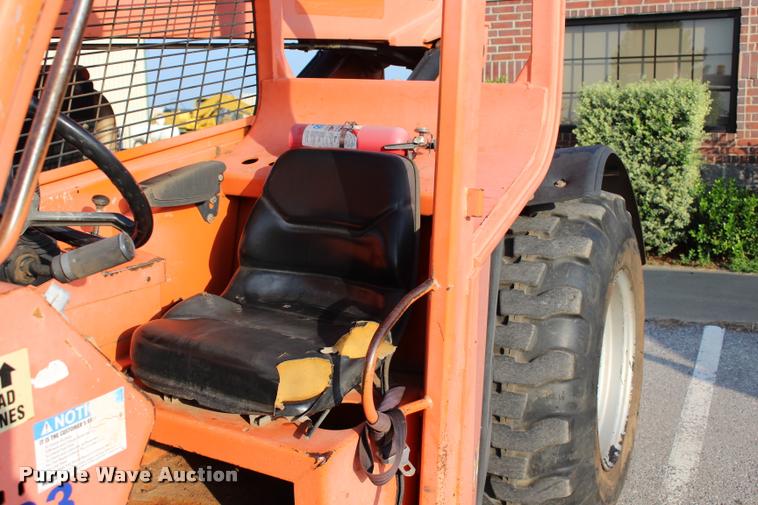 image for item L3231 2005 Lull 944E-42 telehandler
