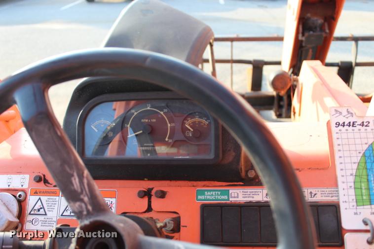 image for item L3231 2005 Lull 944E-42 telehandler