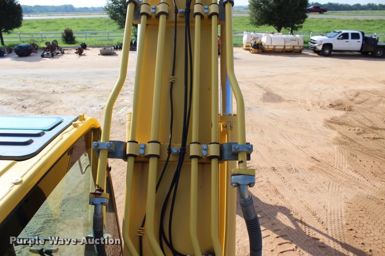 image for item L3234 2011 Komatsu PC200LC-8 HD excavator