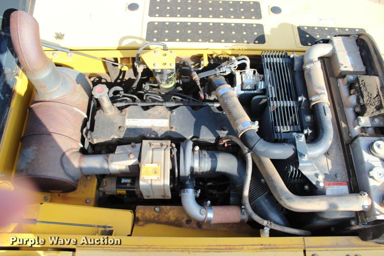 image for item L3234 2011 Komatsu PC200LC-8 HD excavator