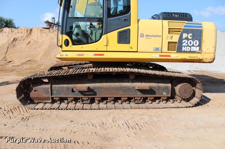 image for item L3234 2011 Komatsu PC200LC-8 HD excavator