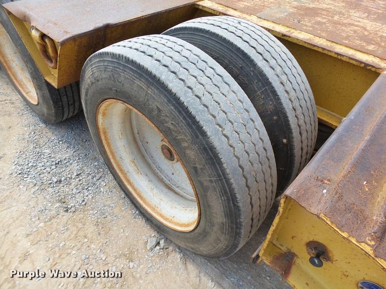 image for item L3235 2010 Atoka EL503 lowboy equipment trailer