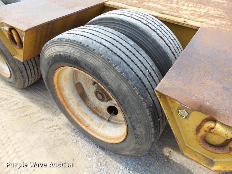 image for item L3235 2010 Atoka EL503 lowboy equipment trailer