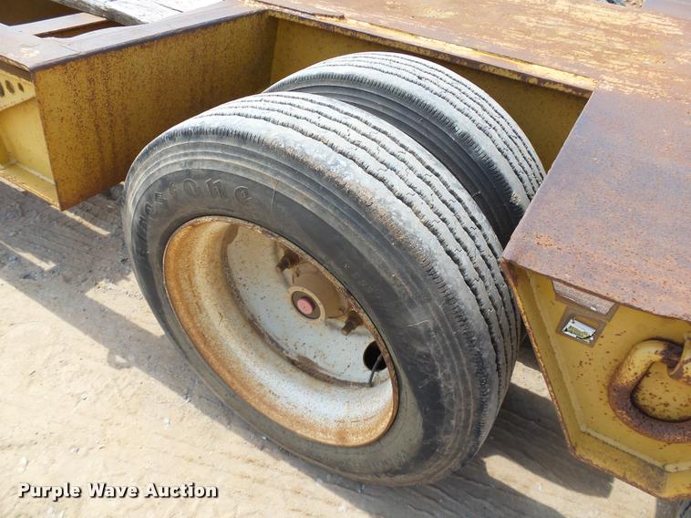 image for item L3235 2010 Atoka EL503 lowboy equipment trailer