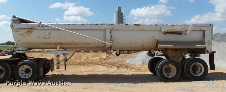 image for item L3236 2005 Clement Rockstar end dump trailer