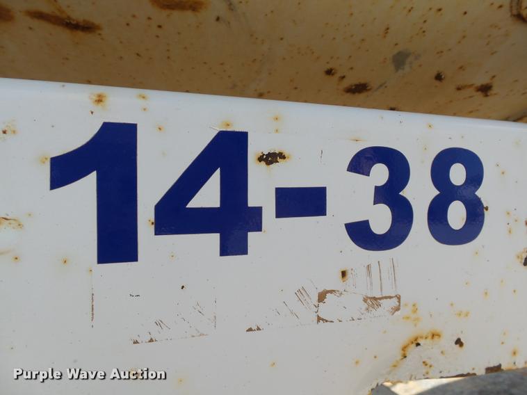 image for item L3236 2005 Clement Rockstar end dump trailer