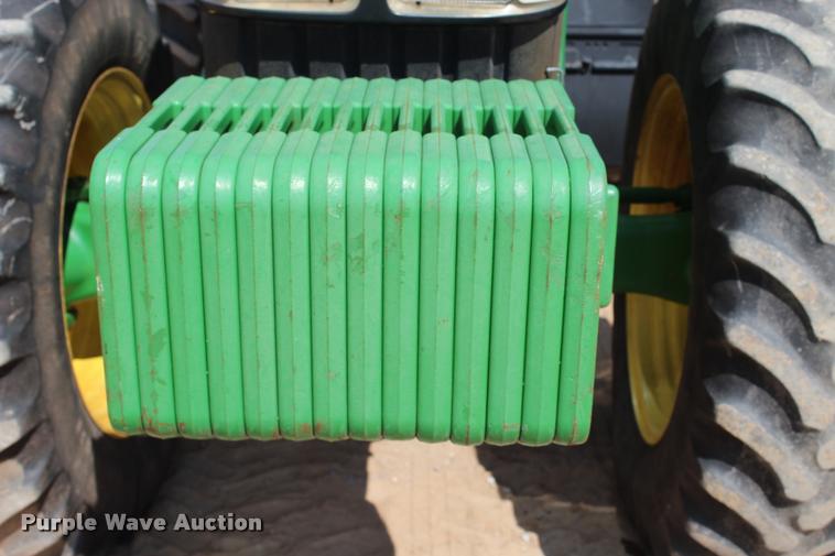 image for item L3237 2005 John Deere 7520 MFWD tractor