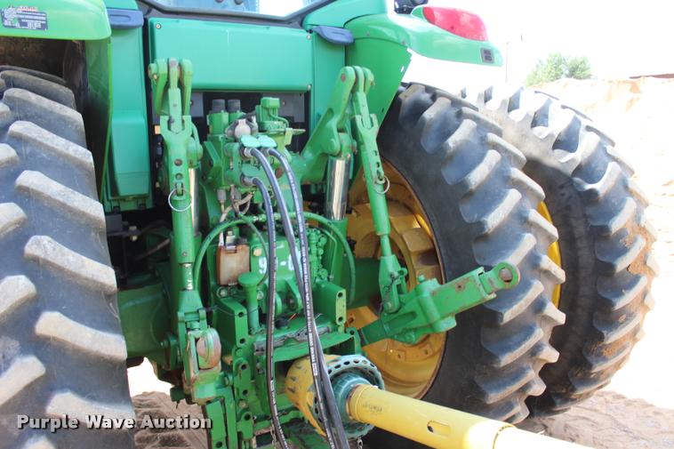 image for item L3237 2005 John Deere 7520 MFWD tractor