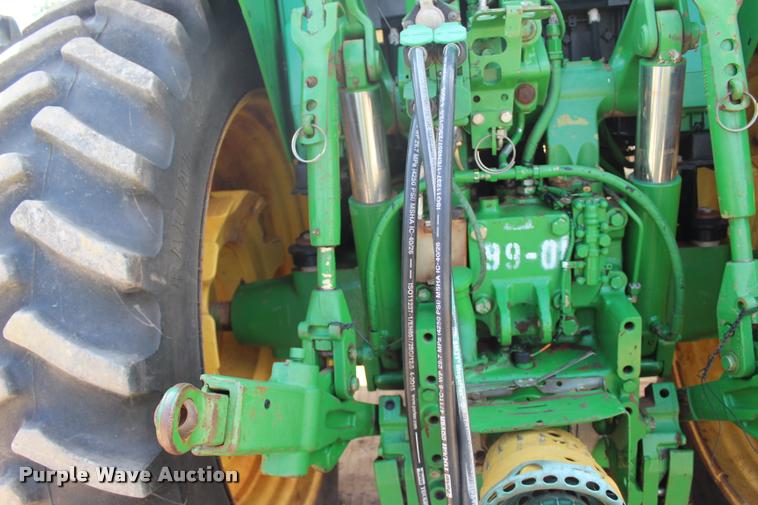 image for item L3237 2005 John Deere 7520 MFWD tractor