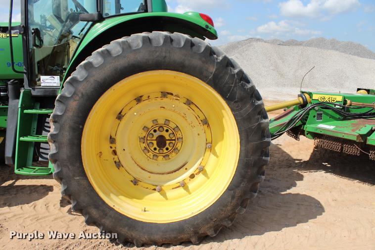 image for item L3237 2005 John Deere 7520 MFWD tractor