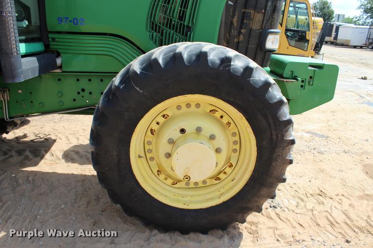 image for item L3237 2005 John Deere 7520 MFWD tractor