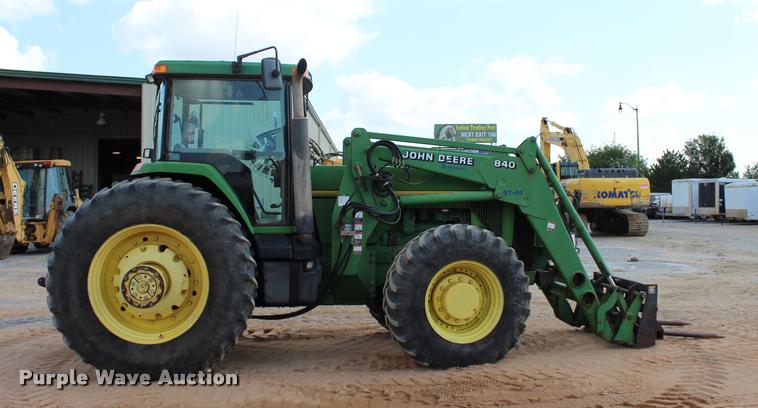image for item L3239 1995 John Deere 8100 MFWD tractor
