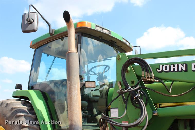 image for item L3239 1995 John Deere 8100 MFWD tractor