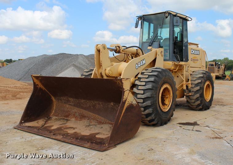 image for item L3240 2002 John Deere 644H wheel loader