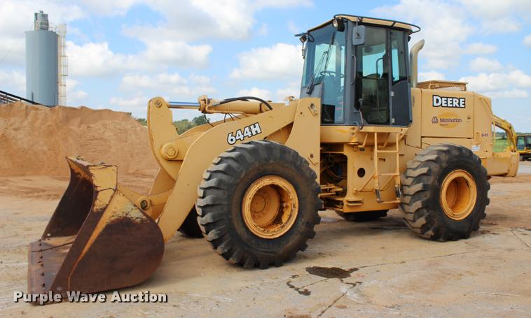 image for item L3240 2002 John Deere 644H wheel loader