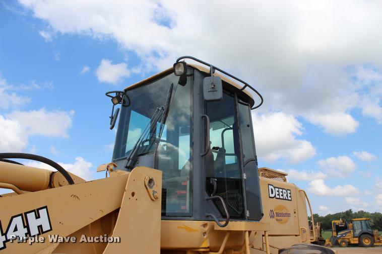 image for item L3240 2002 John Deere 644H wheel loader