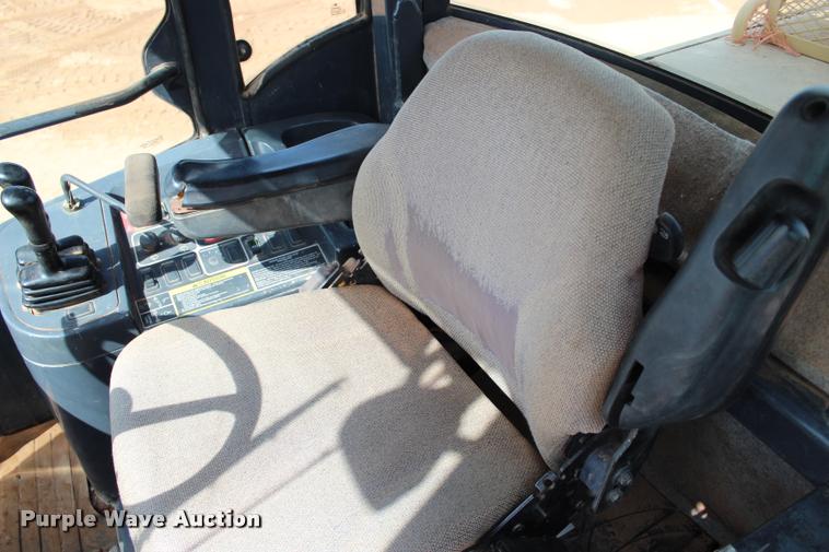 image for item L3240 2002 John Deere 644H wheel loader