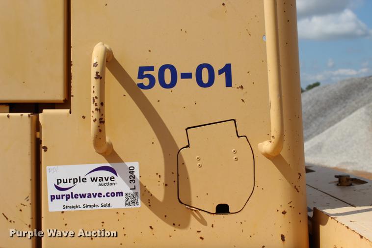 image for item L3240 2002 John Deere 644H wheel loader