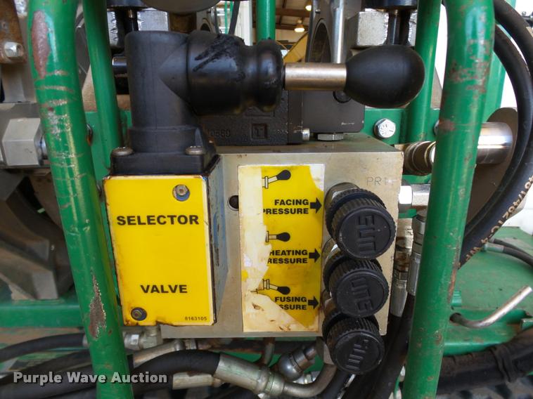 image for item L3241 Mcelroy TracStar 412 pipe fusion machine