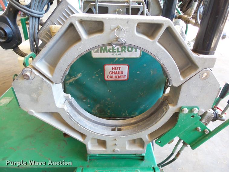 image for item L3242 Mcelroy TracStar 412 pipe fusion machine