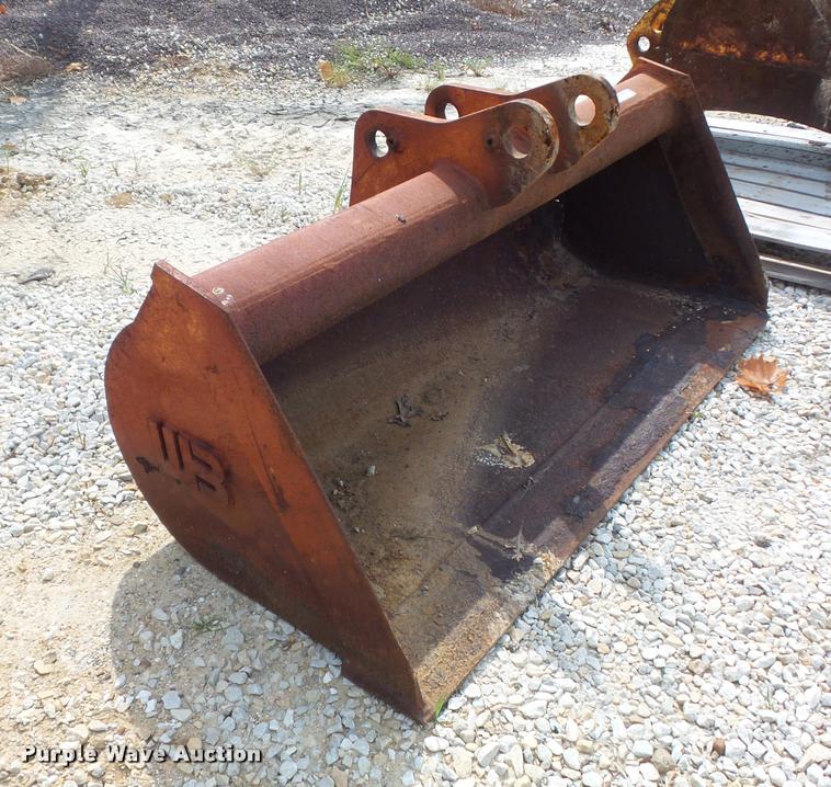 image for item CC9605 Backhoe attachment