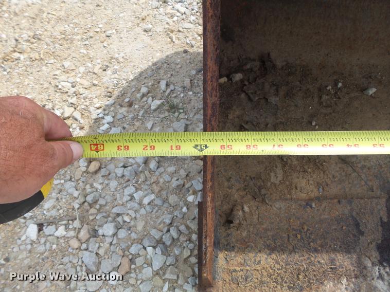 image for item CC9605 Backhoe attachment