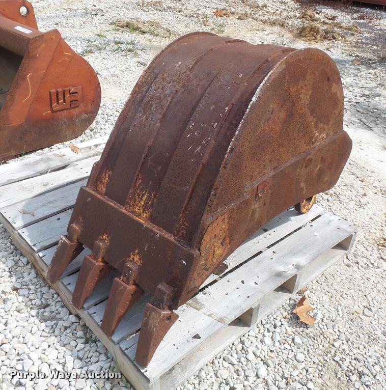 image for item CC9605 Backhoe attachment