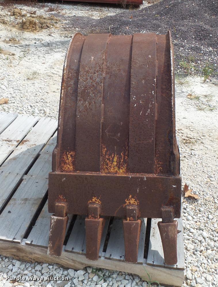 image for item CC9605 Backhoe attachment