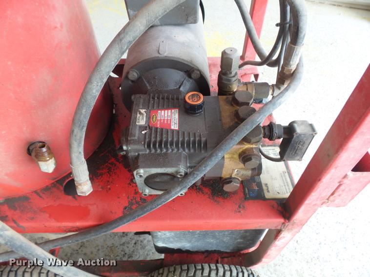 image for item CC9606 Shark STP-3520A pressure washer