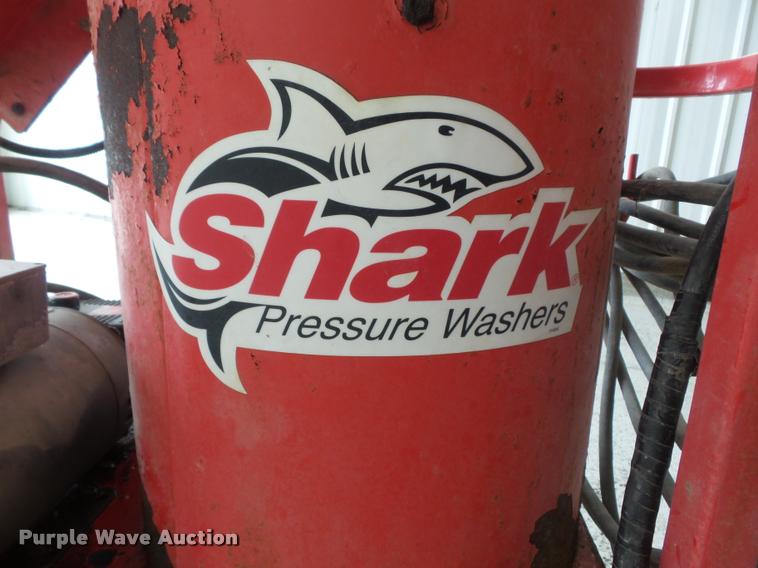 image for item CC9606 Shark STP-3520A pressure washer
