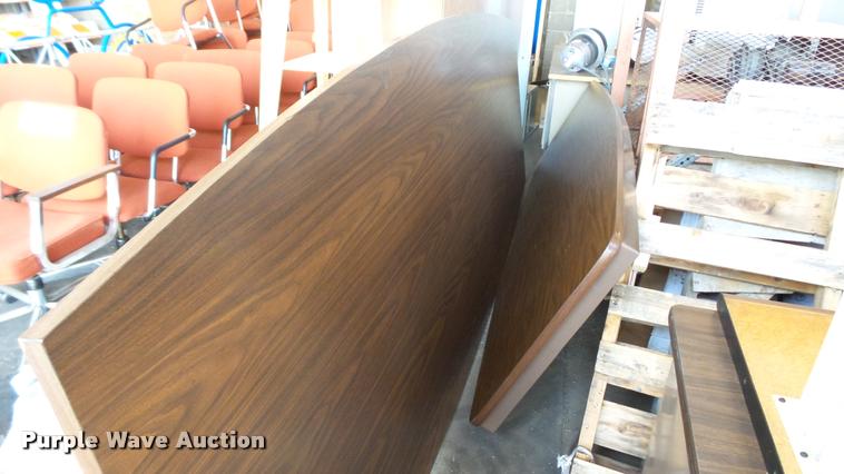 image for item DA1006 (2) tables