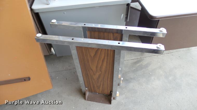 image for item DA1006 (2) tables