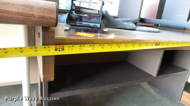 image for item DA1223 Office furniture