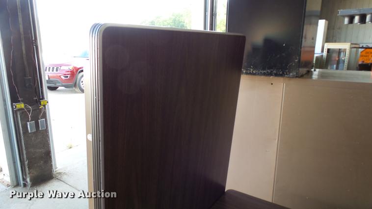 image for item DA1223 Office furniture