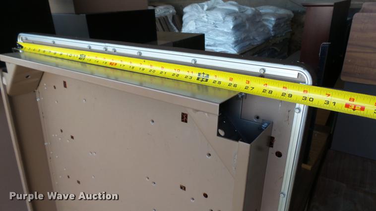 image for item DA1223 Office furniture