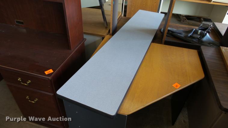 image for item DA1223 Office furniture