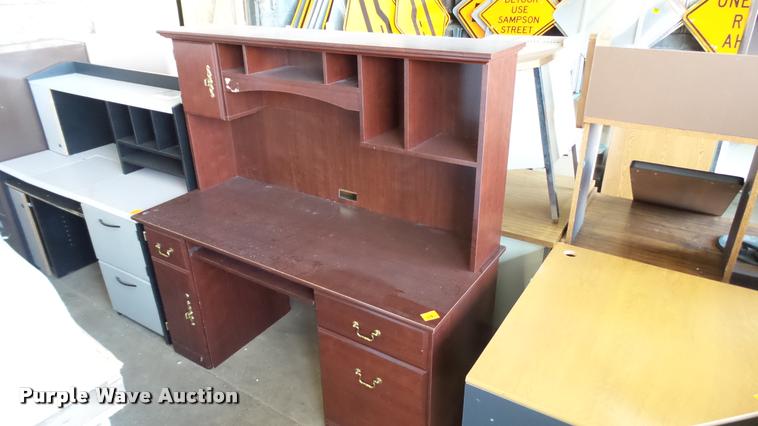 image for item DA1223 Office furniture