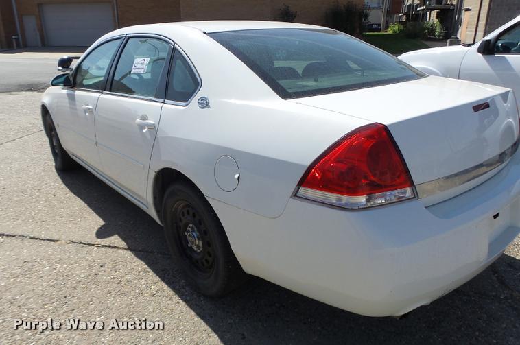 image for item DB1423 2007 Chevrolet Impala Police