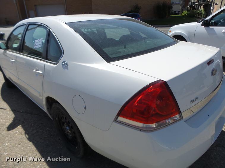 image for item DB1424 2007 Chevrolet Impala Police