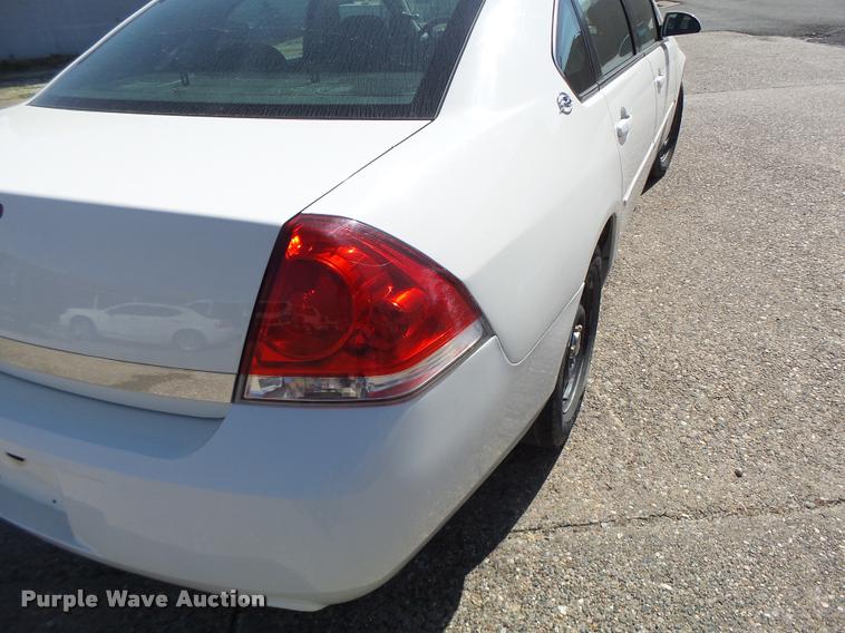 image for item DB1424 2007 Chevrolet Impala Police