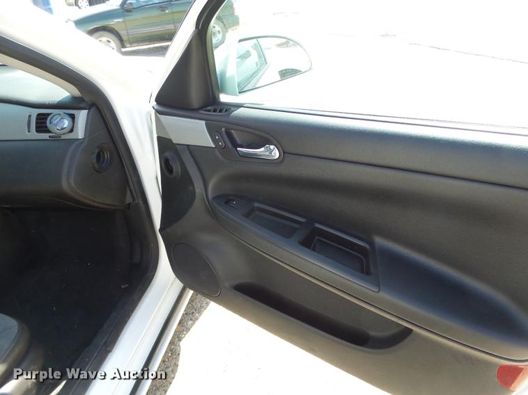 image for item DB1424 2007 Chevrolet Impala Police