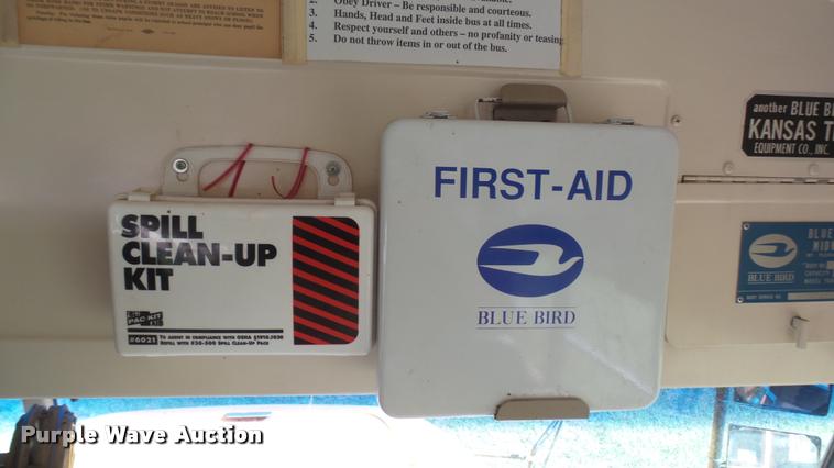 image for item DB3494 1996 Ford B800 Blue Bird school bus