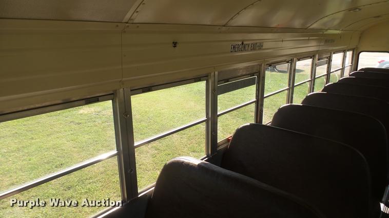 image for item DB3494 1996 Ford B800 Blue Bird school bus