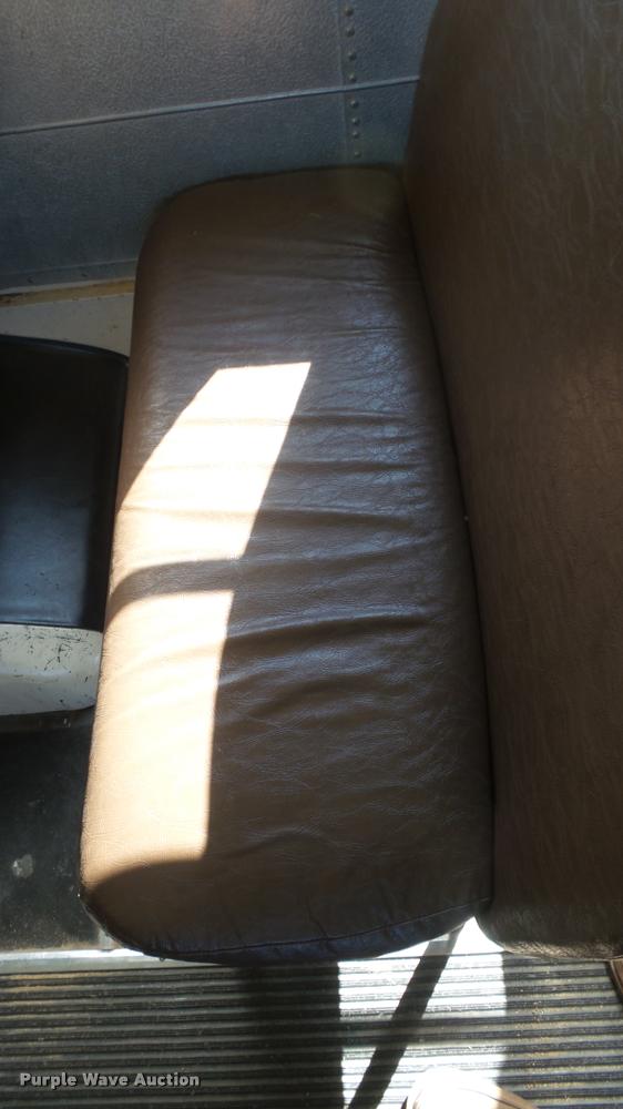 image for item DB3494 1996 Ford B800 Blue Bird school bus