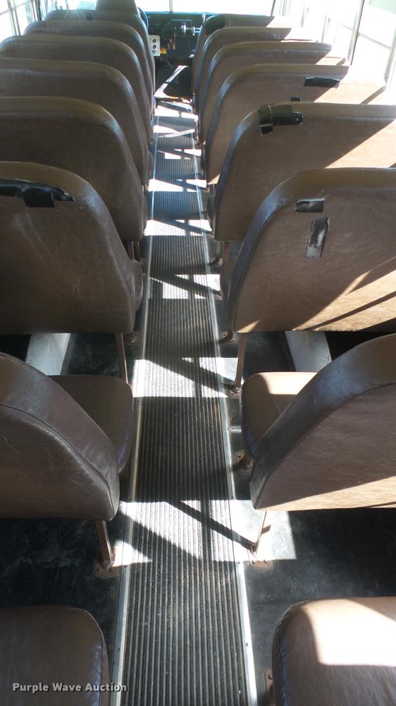 image for item DB3494 1996 Ford B800 Blue Bird school bus