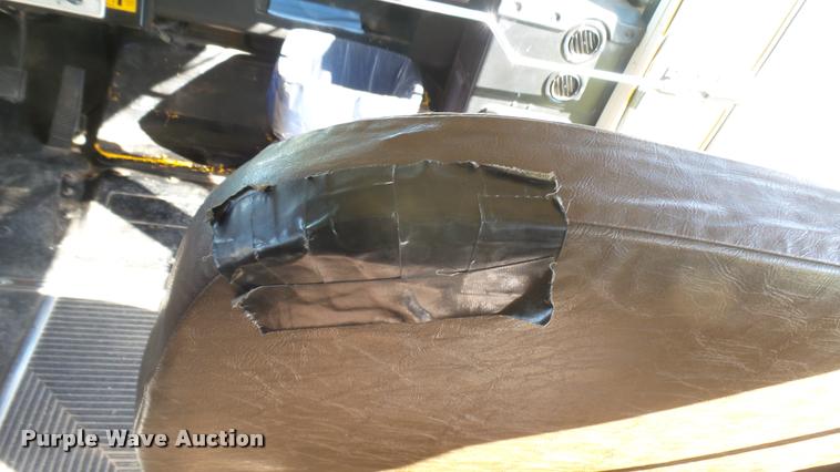 image for item DB3494 1996 Ford B800 Blue Bird school bus