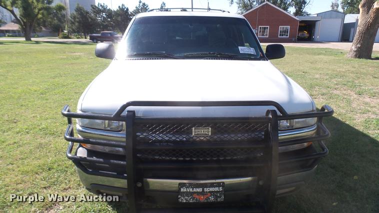 image for item DB3495 2006 Chevrolet Suburban 1500 SUV